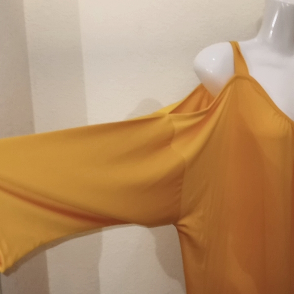 ASHRO Gold Cold Shouldered Jersey Blouse - Picture 4 of 12
